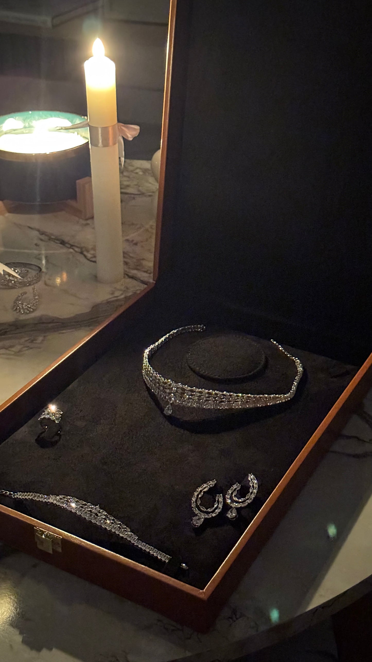 Royal set