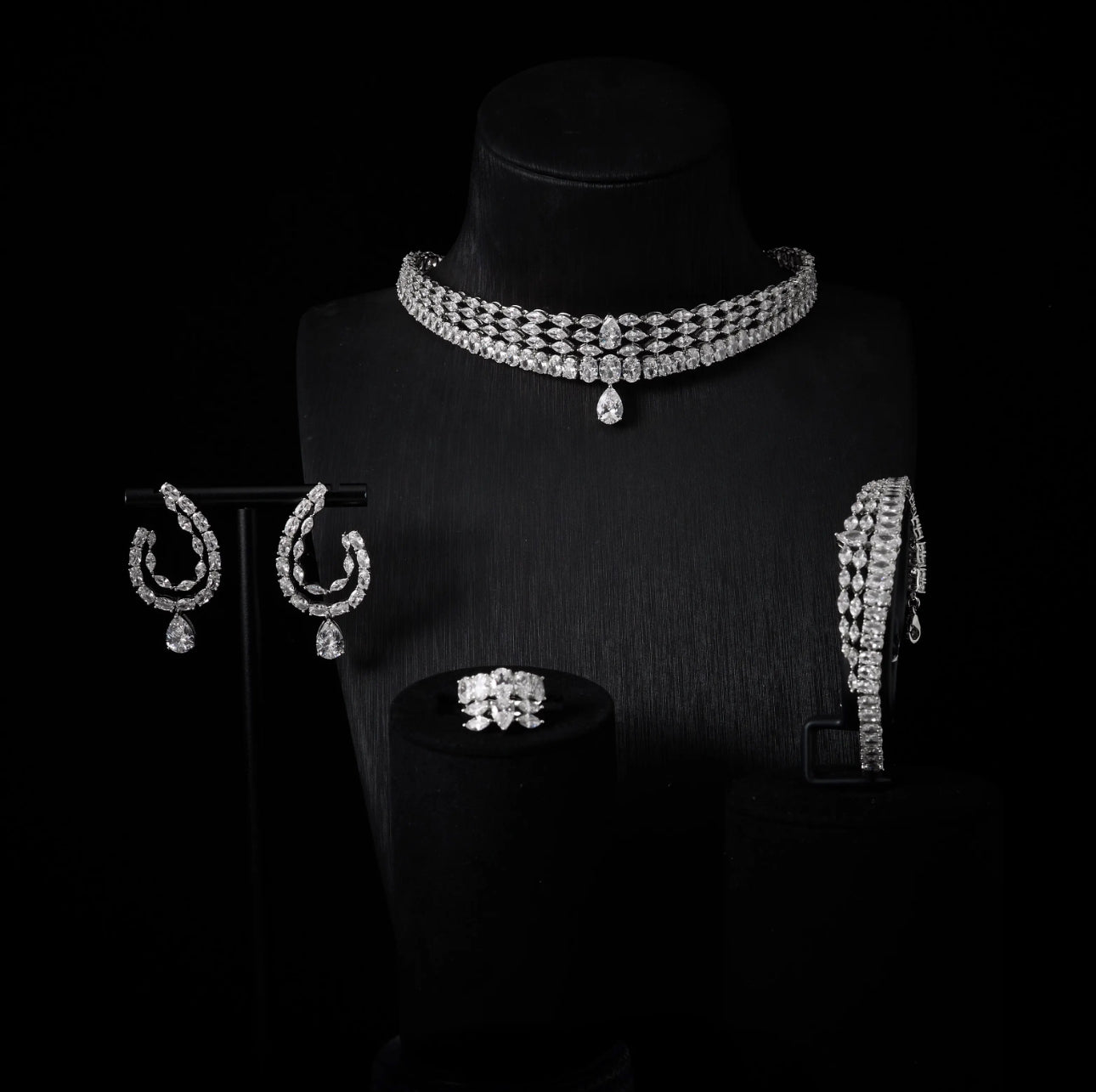 Royal set