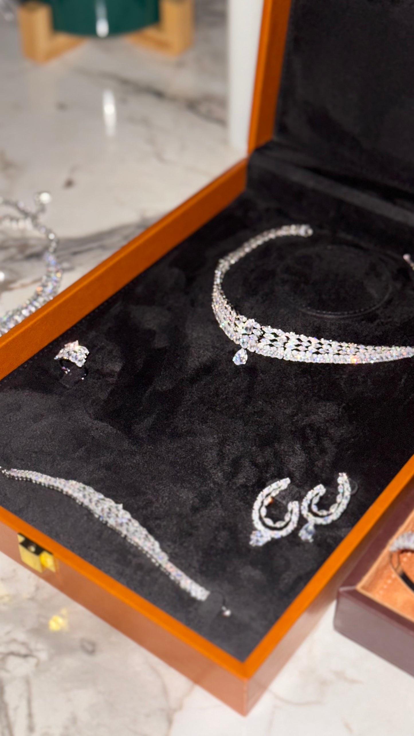Royal set